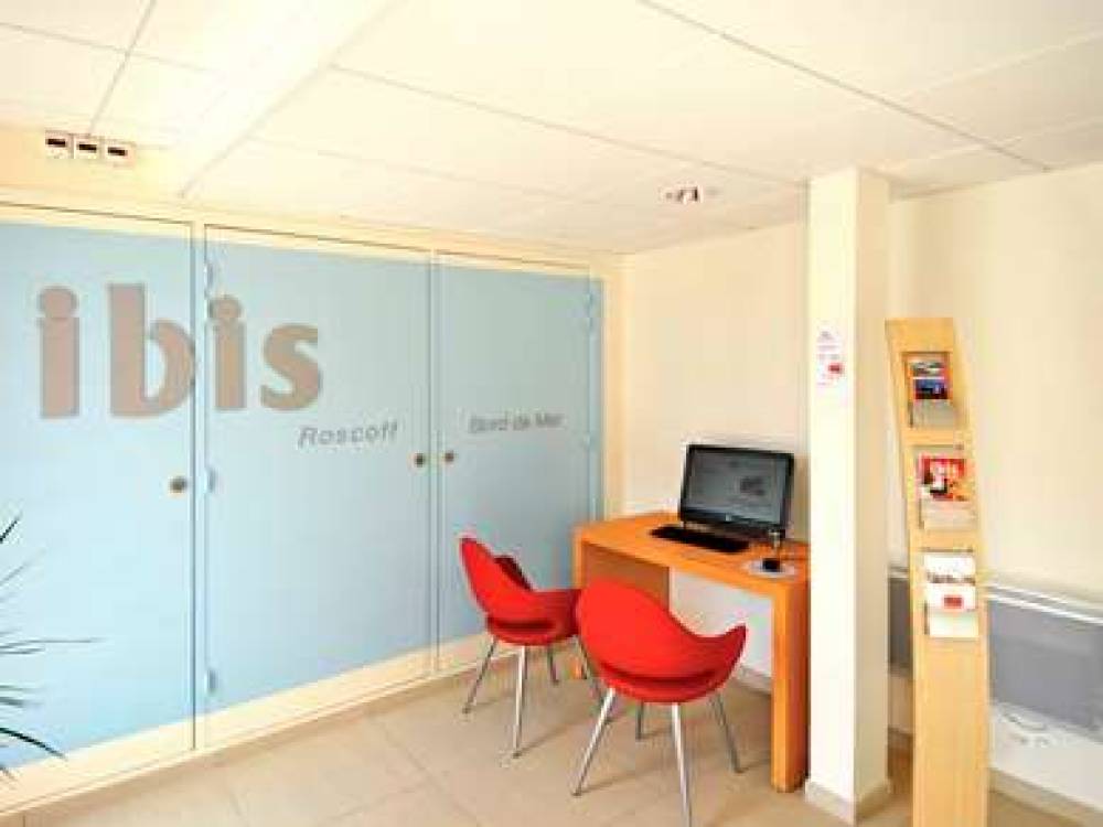 IBIS ROSCOFF 4