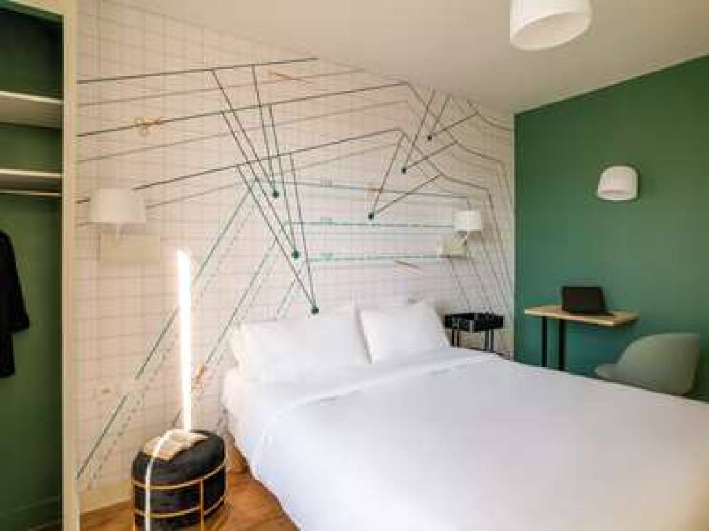 Ibis Styles Asnieres Centre 4