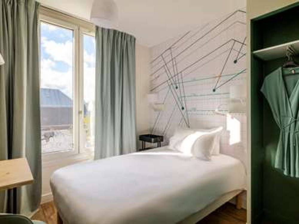 Ibis Styles Asnieres Centre 5