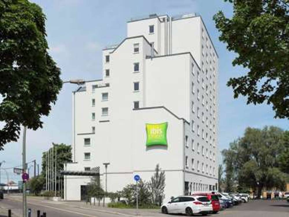 Ibis Styles Berlin Treptow 2