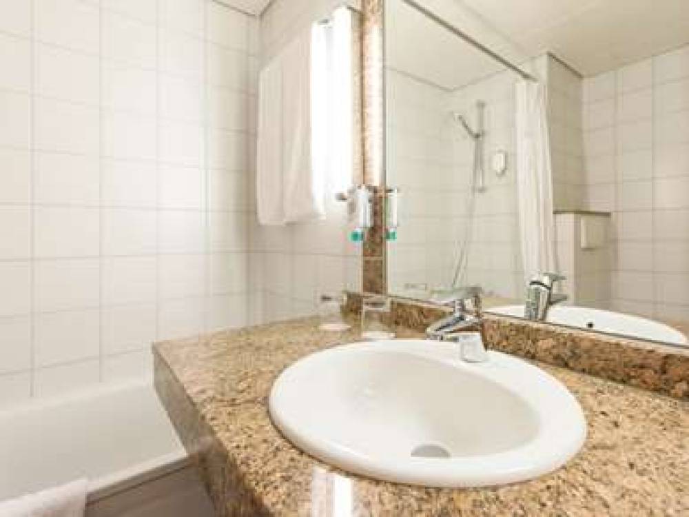 Ibis Styles Berlin Treptow 10
