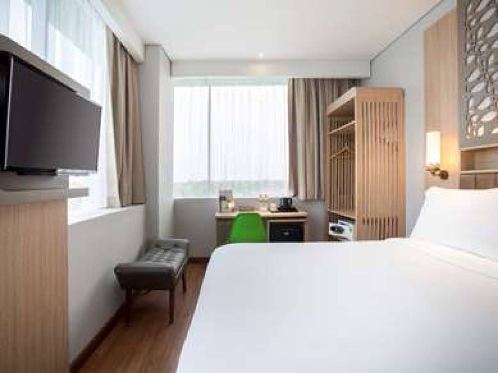 Ibis Styles Cikarang 8