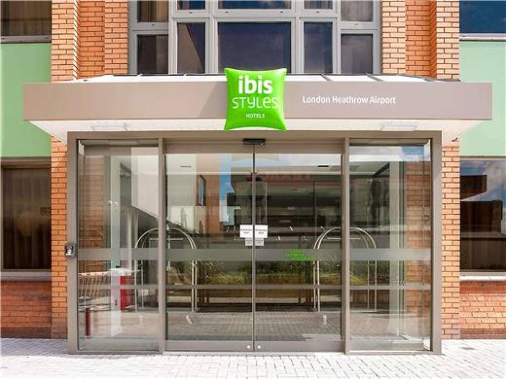 Ibis Styles London Heathrow Airport 4