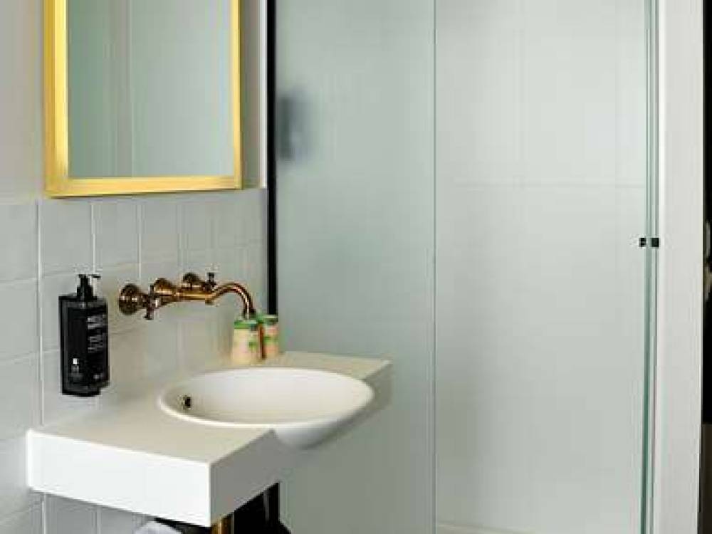 Ibis Styles Paris Gare De Lyon TGV 6