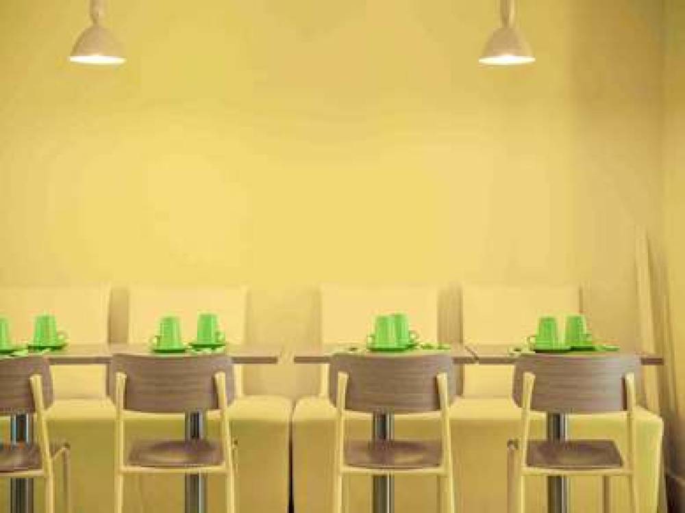 Ibis Styles Paris Mairie De Montreuil 9