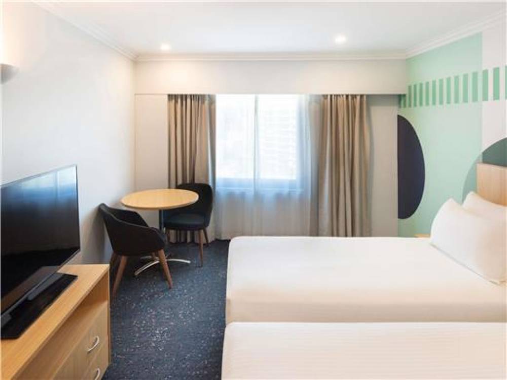 Ibis Styles Sydney Central 9