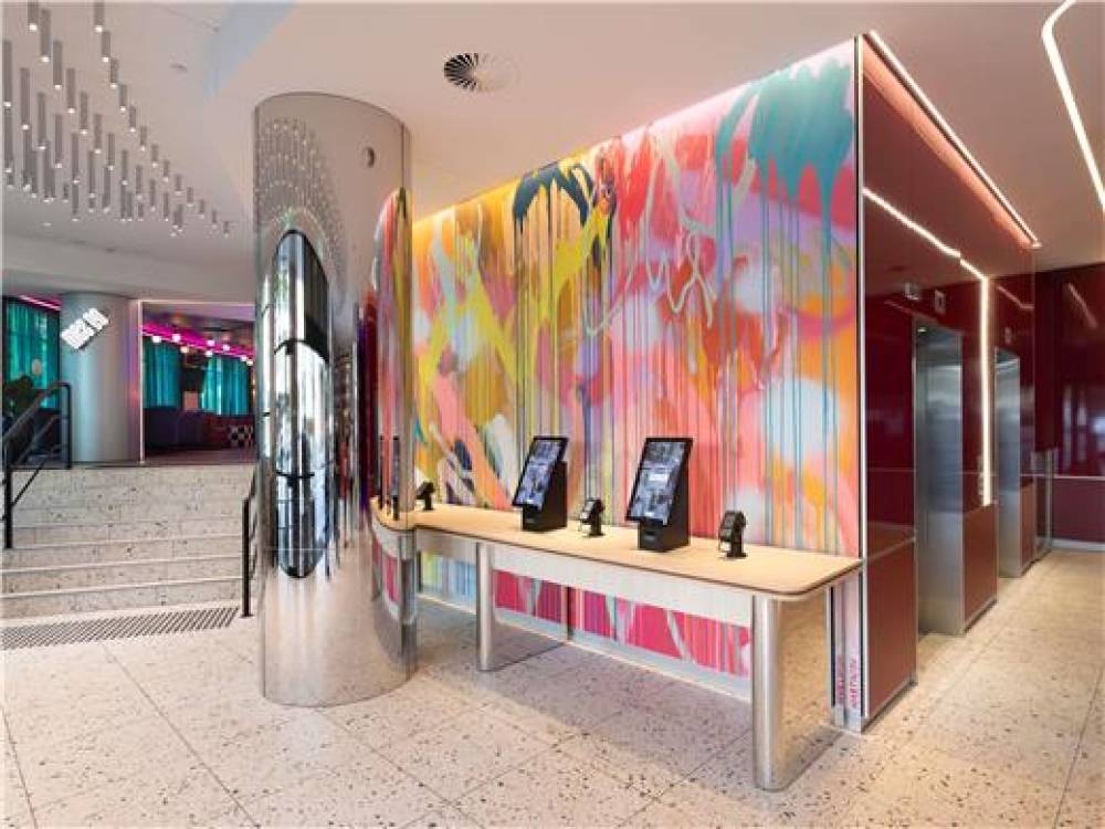Ibis Styles Sydney Central 5