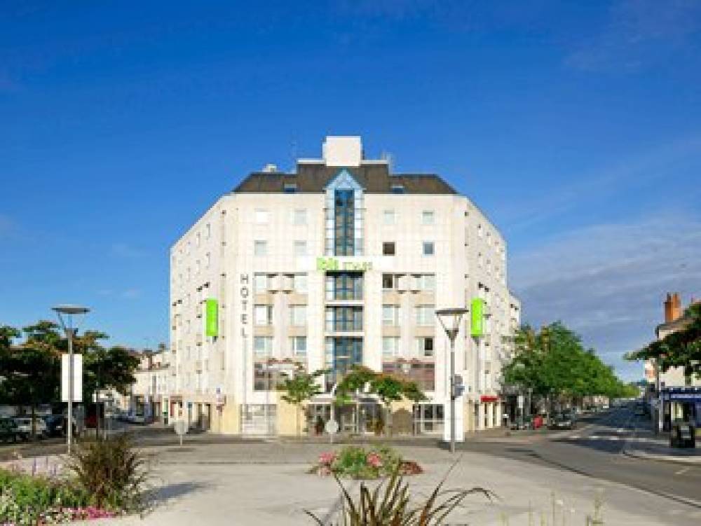 Ibis Styles Tours Centre 3