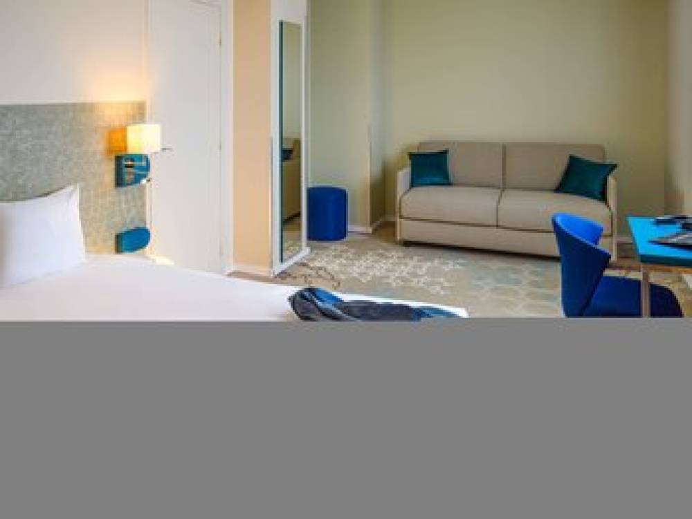 Ibis Styles Tours Centre 8