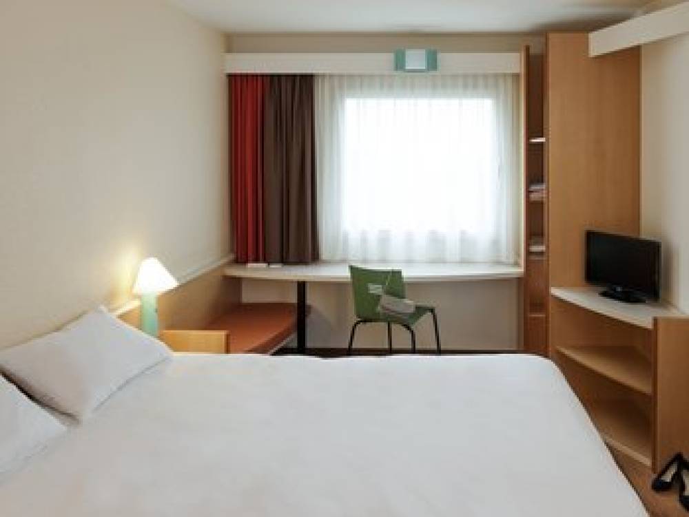 Ibis Tours Sud 8