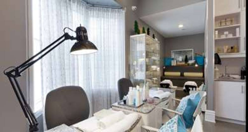 Idlewyld Inn & Spa 8