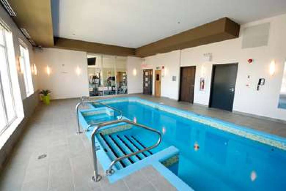 IMPERIA HOTEL SUITES TERREBONNE 3