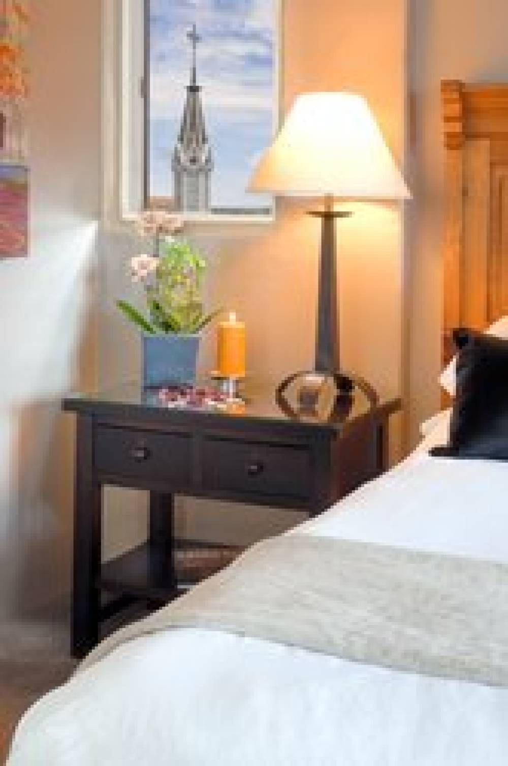 INN AT LORETTO 9