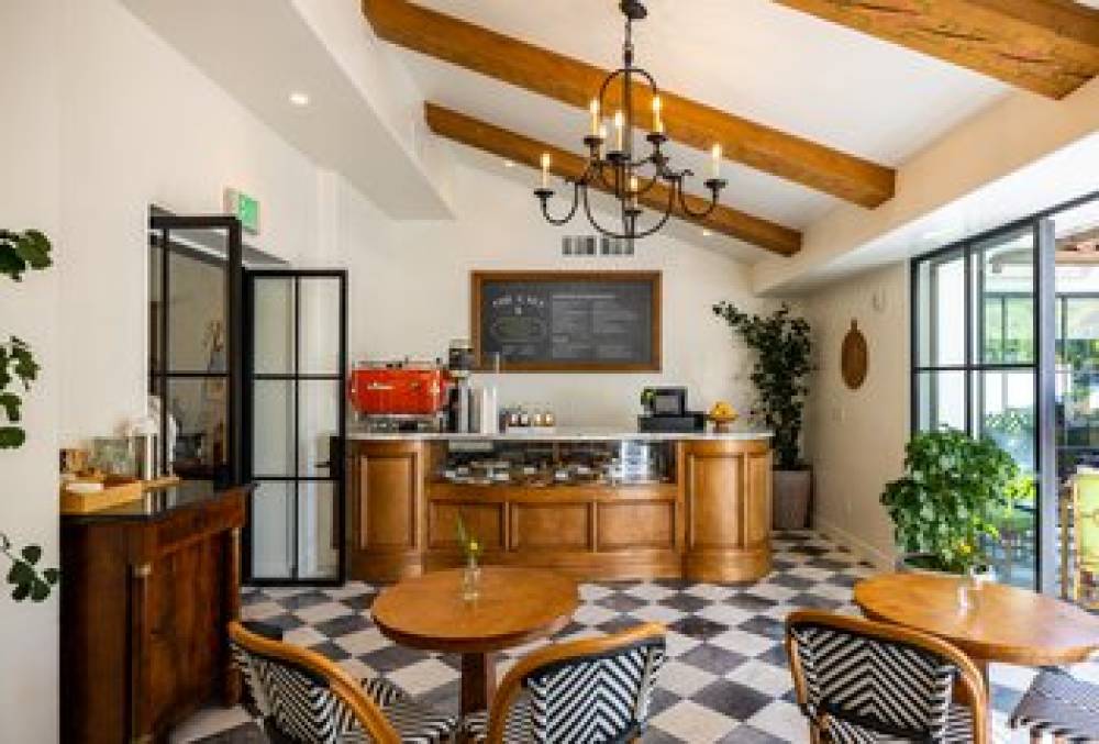 INN AT RANCHO SANTA FE 8