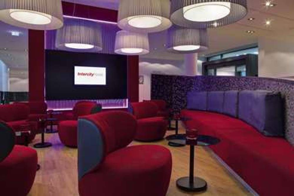 INTERCITYHOTEL BERLIN HBF 5
