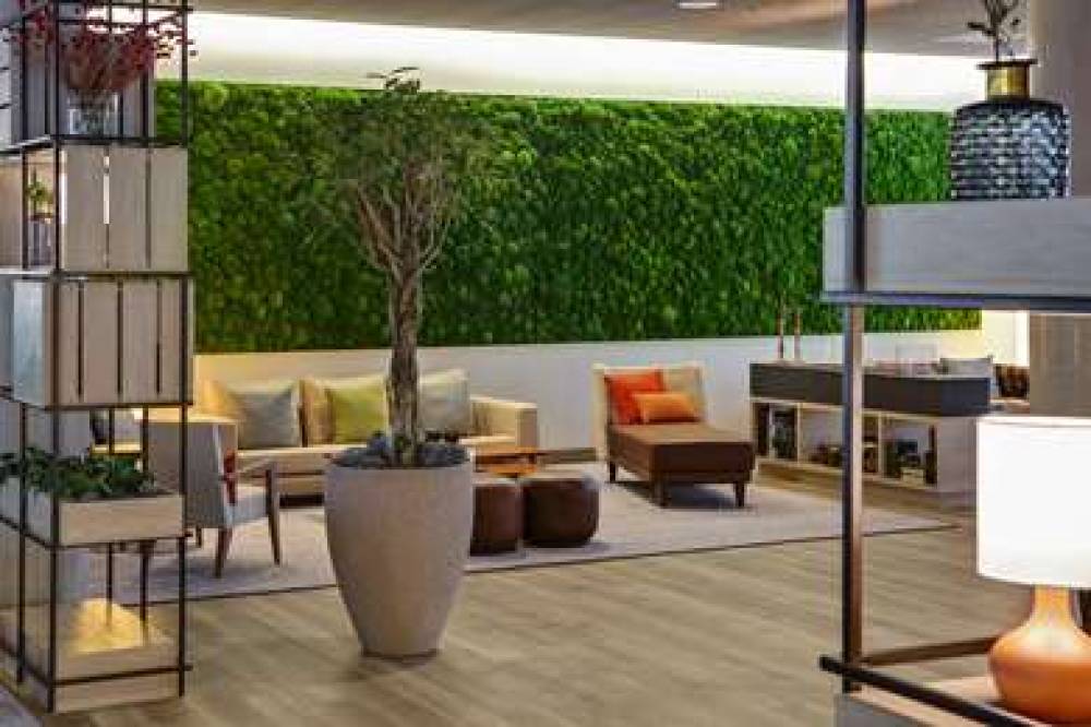 Intercityhotel Frankfurt Hbf