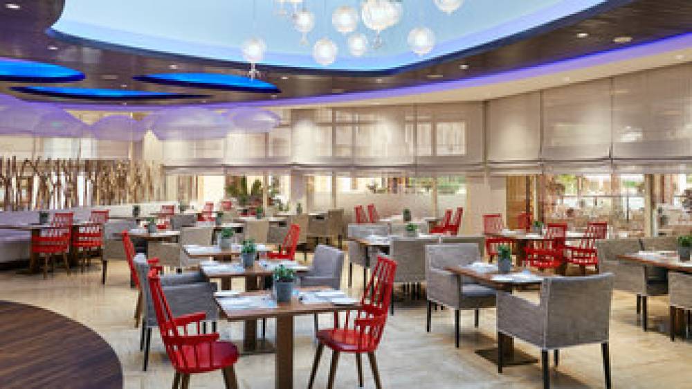 InterContinental Hotels DOHA 3
