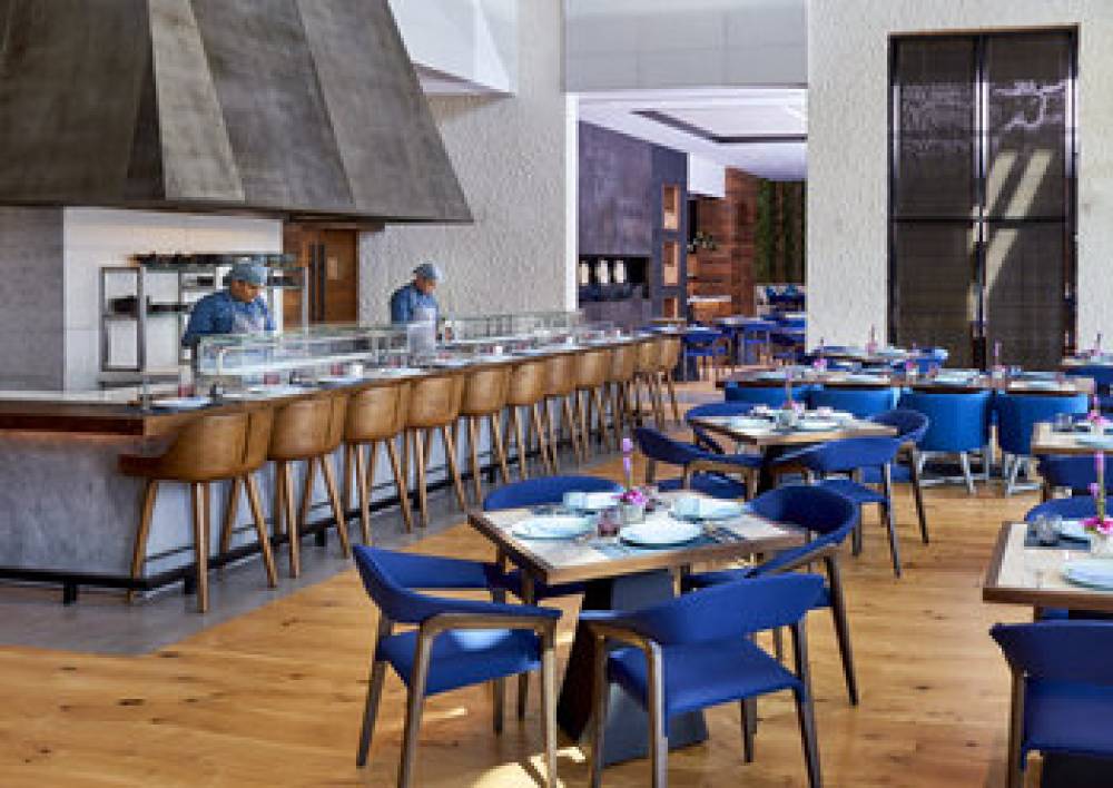 InterContinental Hotels DOHA 4