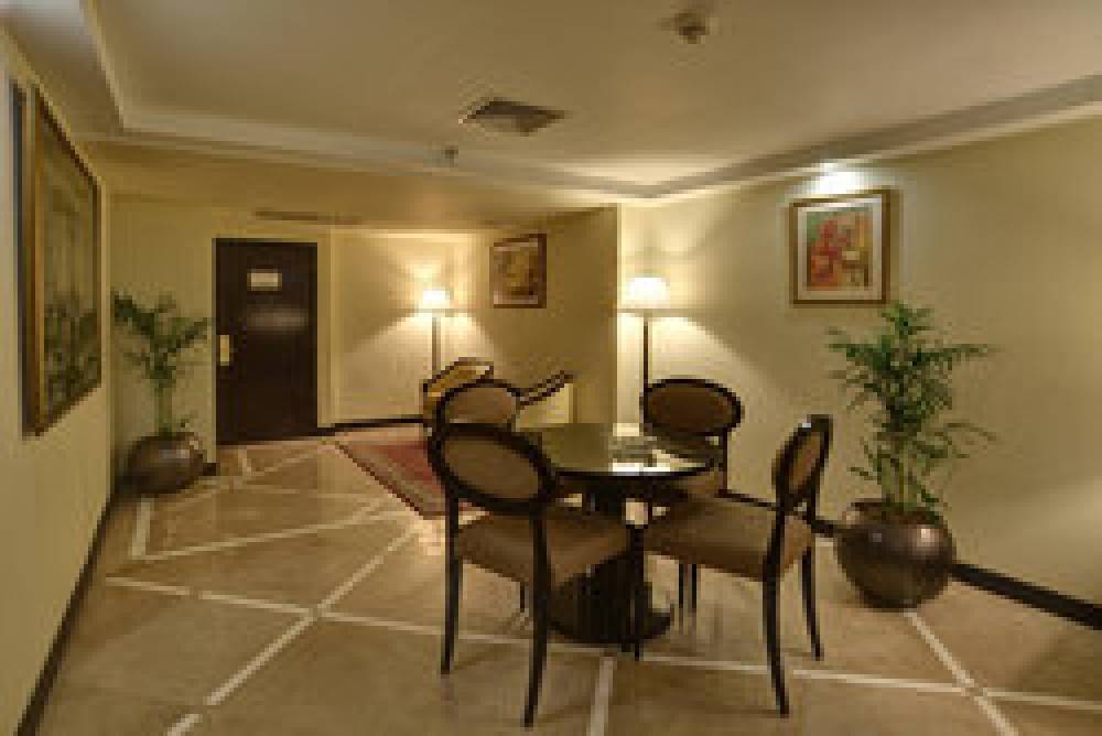 Islamabad Marriott Hotel 5