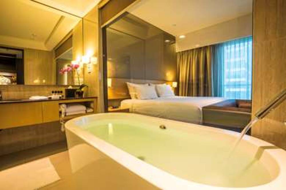 JS LUWANSA HOTEL AND CONVENTION 4