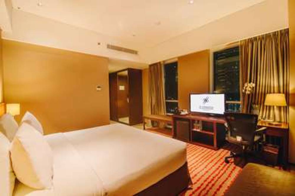 JS LUWANSA HOTEL AND CONVENTION 6