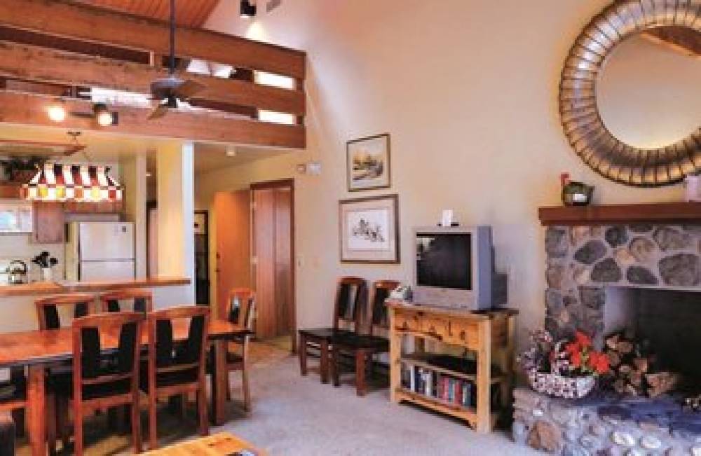 JUNIPINE RESORT 7