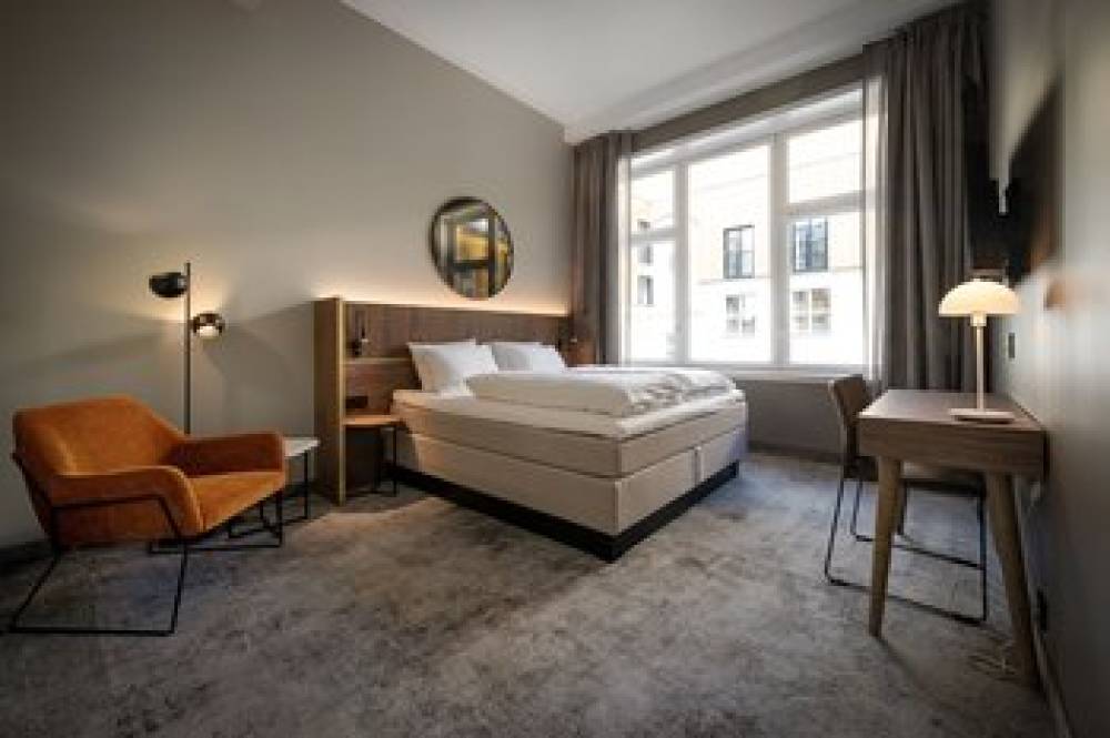 KARL JOHAN HOTEL 6