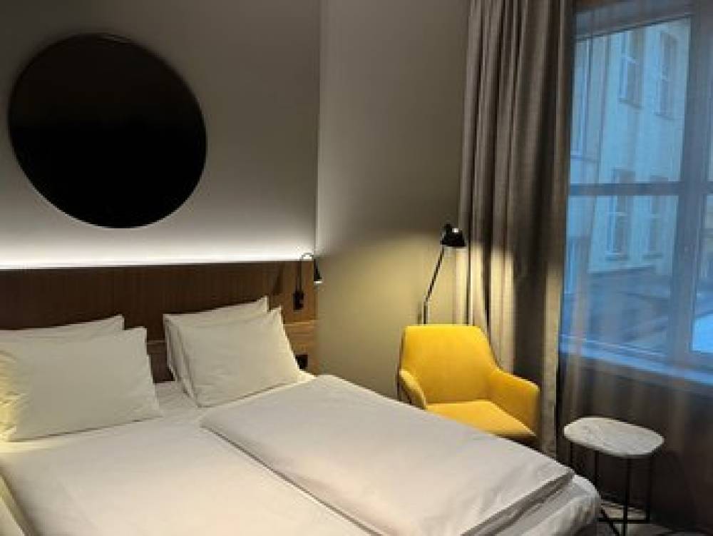 KARL JOHAN HOTEL 3