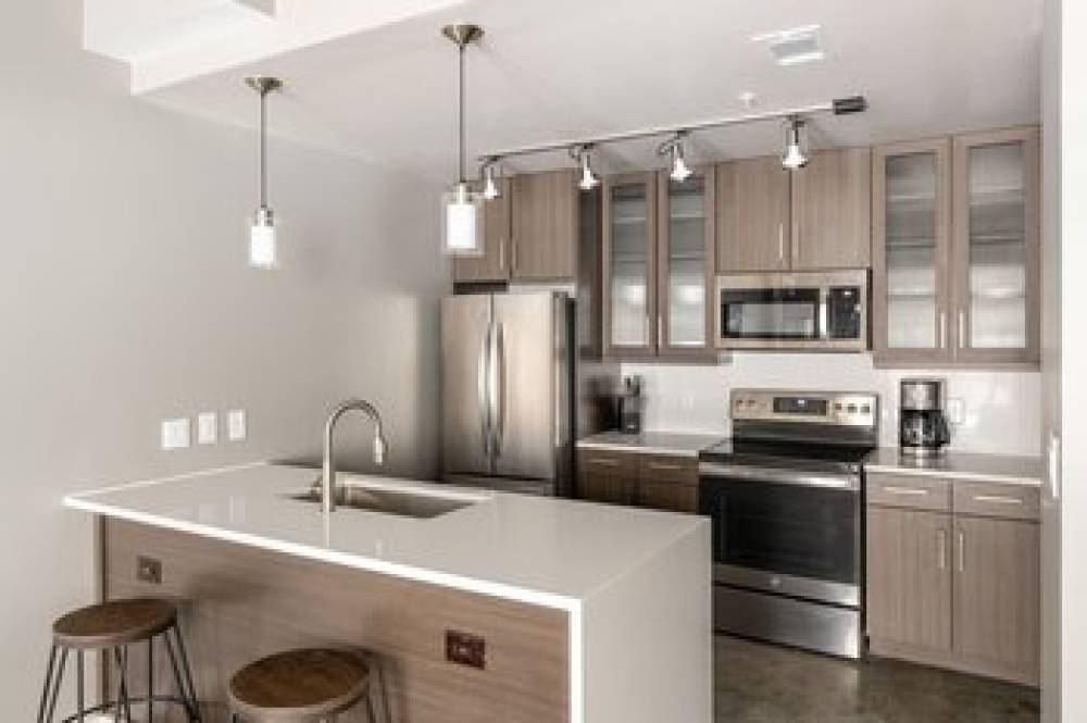 KASA DOWNTOWN AUSTIN 2