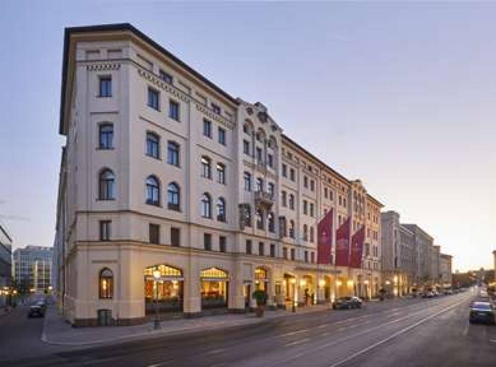 Kempinski Vier Jahreszeiten 1