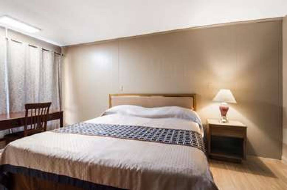 Knights Inn Amsterdam 9