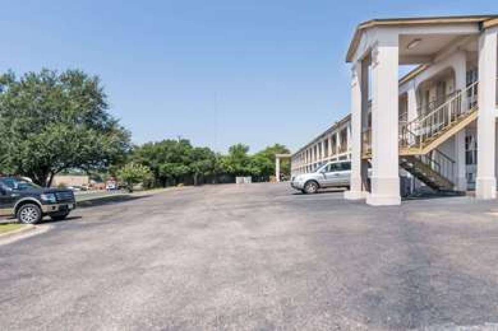 Knights Inn - Belton/Temple 1