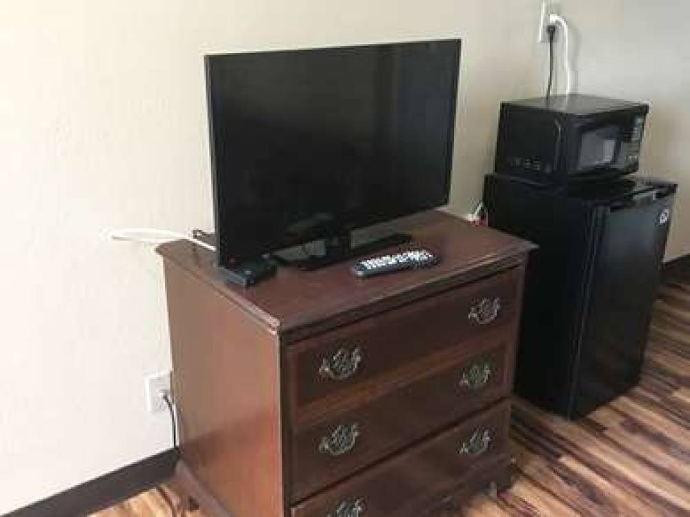 Knights Inn Lumberton 6