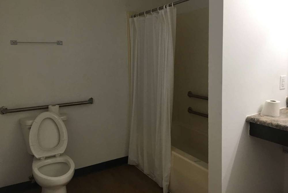 Knights Inn Merrillville 6