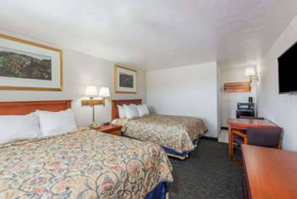 Knights Inn North Attleboro 6