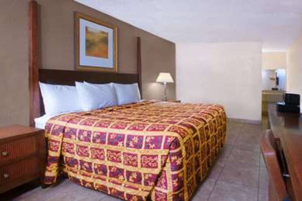 Knights Inn Orlando 8