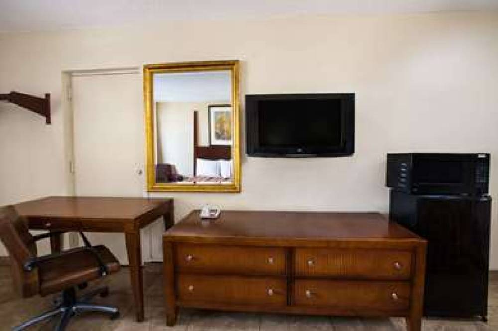 Knights Inn Orlando 5