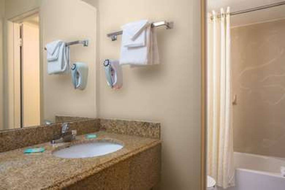 Knights Inn Orlando 9