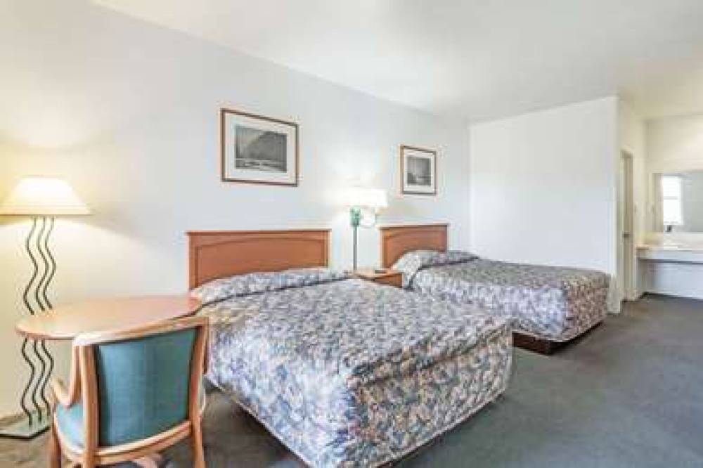 Knights Inn Wendover 9