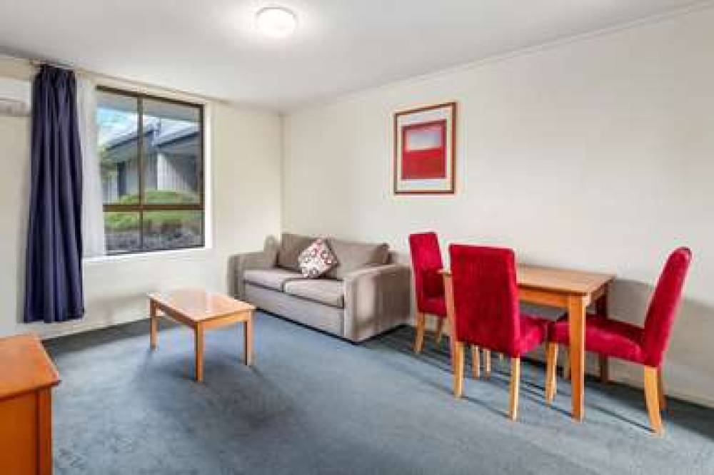 KNOX INTERNATIONAL HOTEL 5
