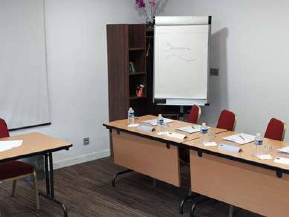 KYRIAD BORDEAUX OUEST - MERIGNAC AE 6