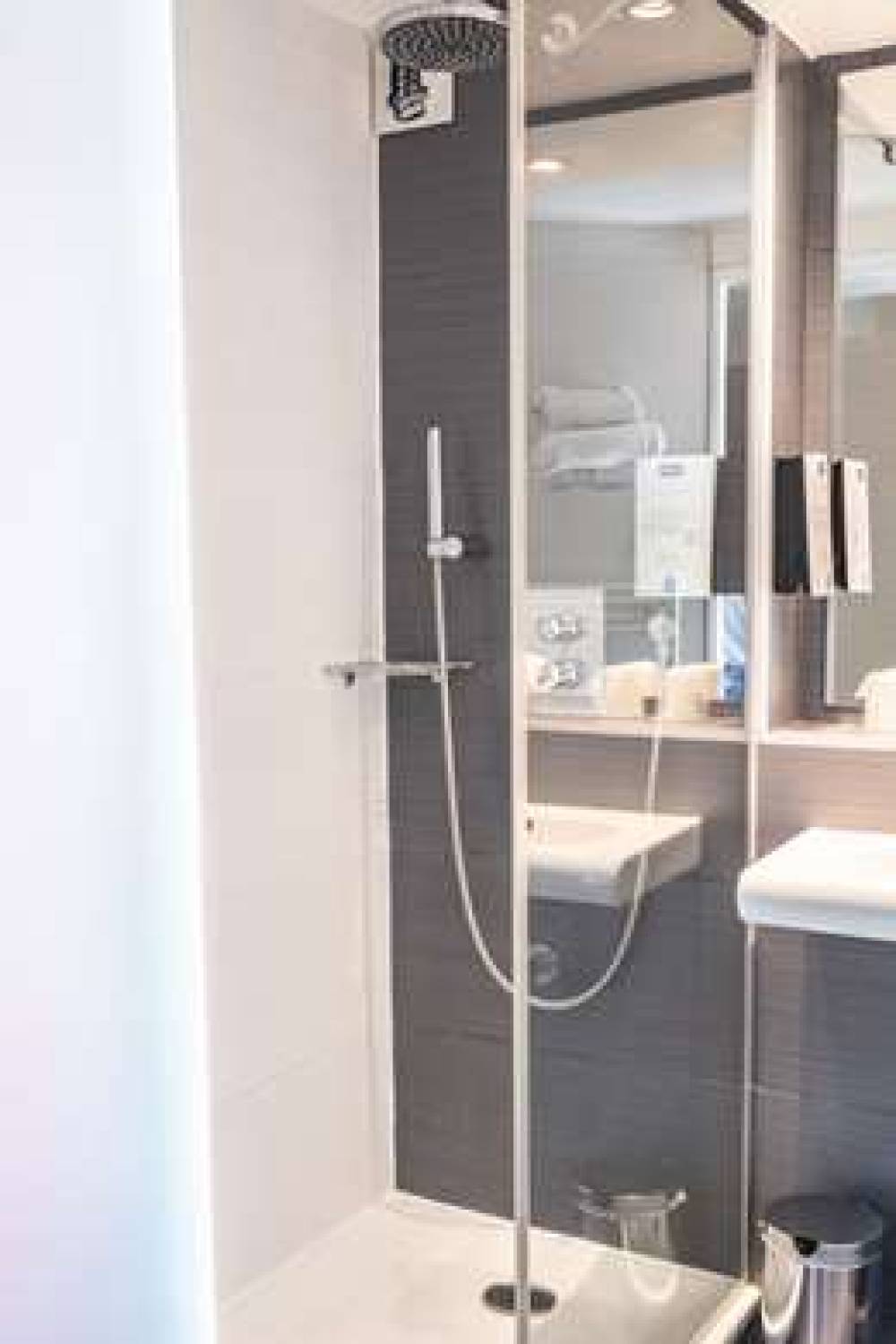 KYRIAD PARIS 18 - PORTE CLIGNANCOUR 1