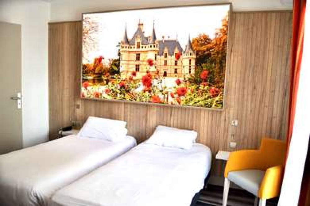 KYRIAD TOURS CENTRE 10