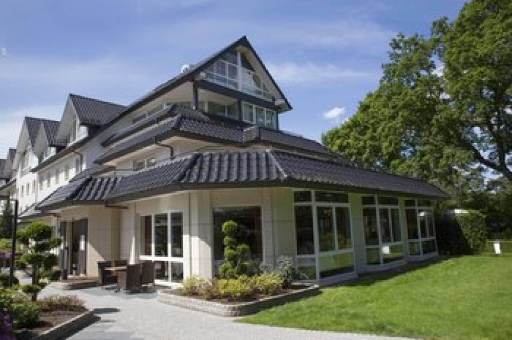 L ARRIVEE HOTEL AND SPA 4
