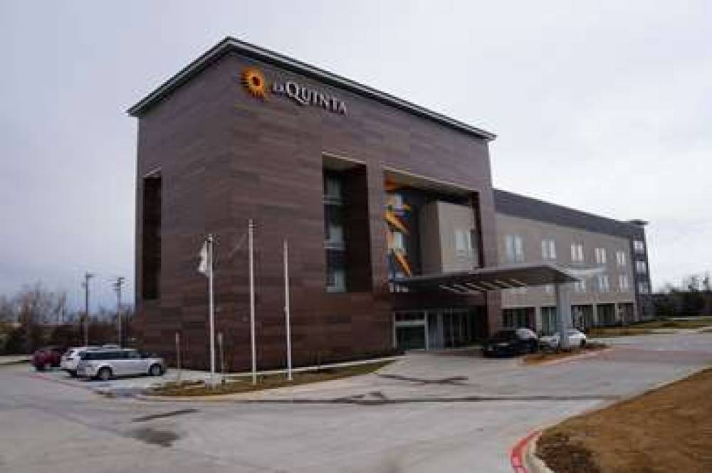 LA QUINTA DALLAS LEWISVILLE 2