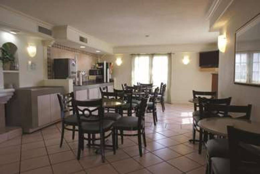 La Quinta Inn Austin University Area 2
