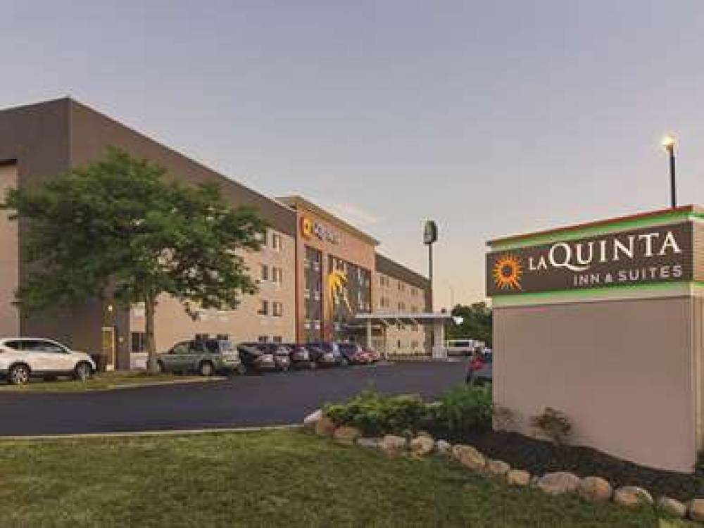 La Quinta Inn Cleveland Airport North