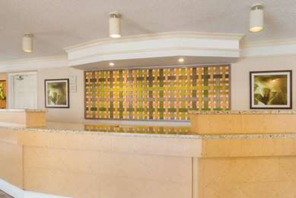 La Quinta Inn Denver Cherry Creek 5