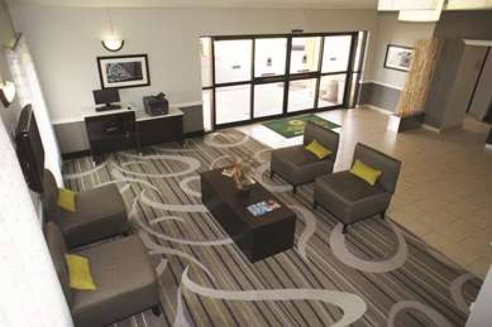 La Quinta Inn El Dorado 6