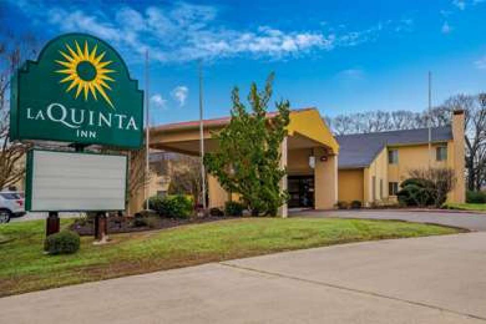 La Quinta Inn El Dorado 1